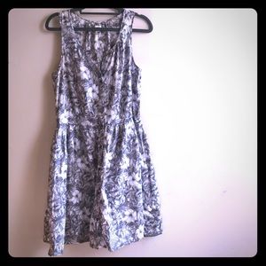 Floral grey Gap dress